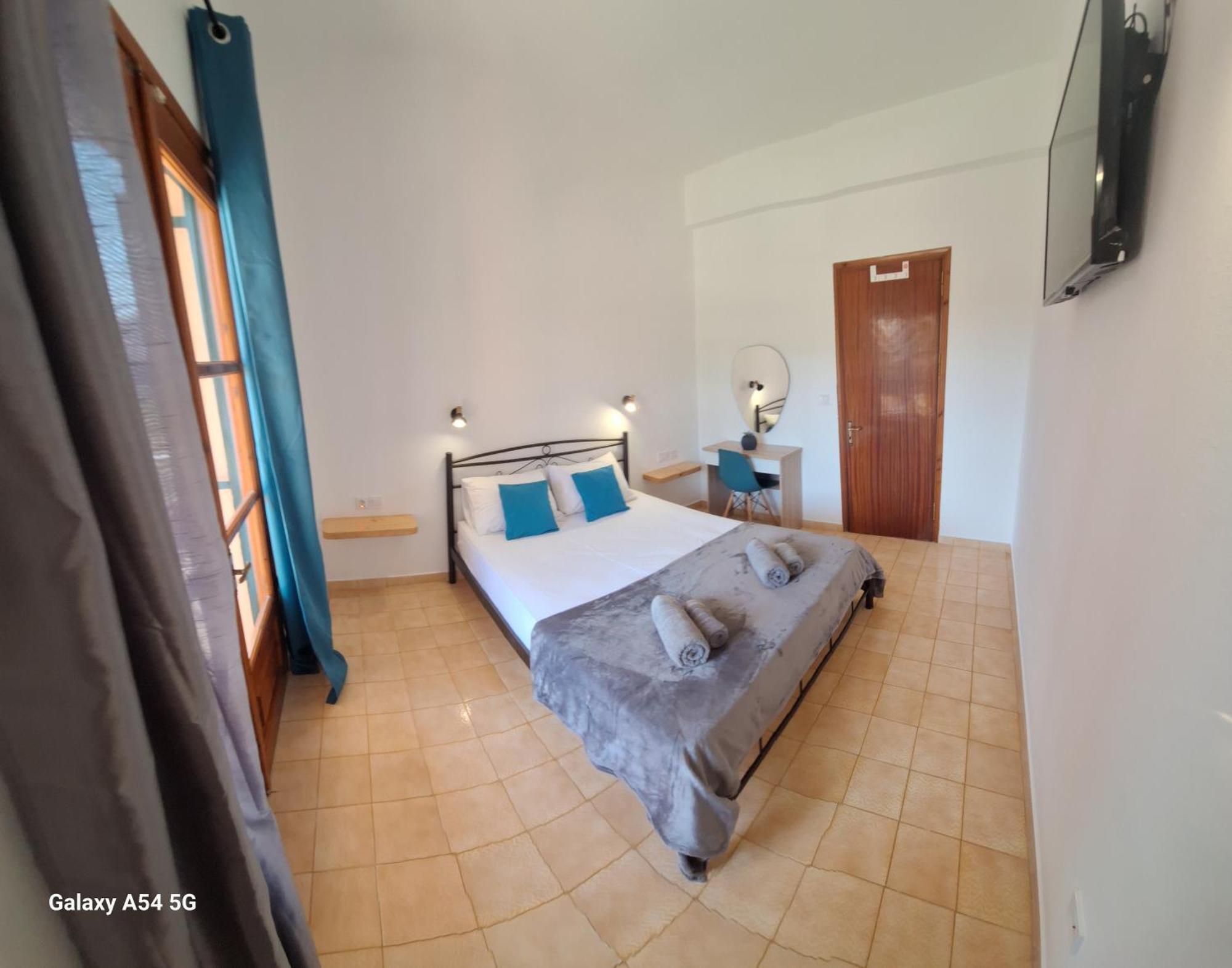 Gregory-Vassilis Apartments Dassia  Exterior foto